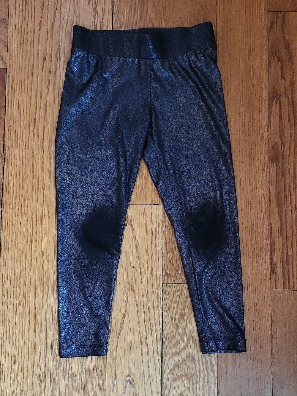 🍎Little Girls Shimmery Capri Leggings